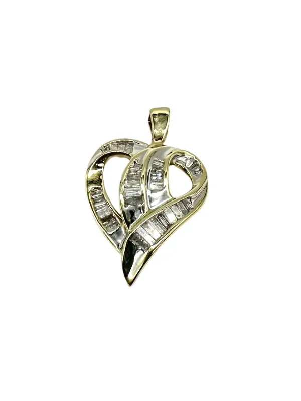 1.50ctw Natural Diamond Heart Ribbon Pendant