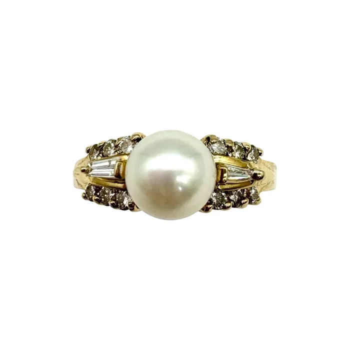 14K Yellow Gold 1/4CTW Diamond White Pearl Ring