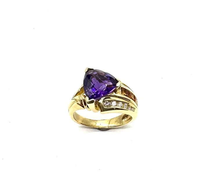 18k Yellow Gold Amethyst Bypass Ring
