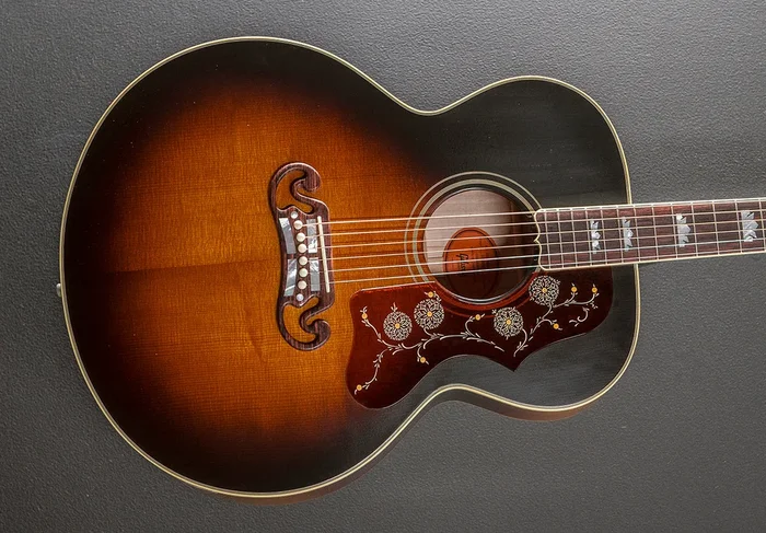 1957 SJ-200 – Vintage Sunburst