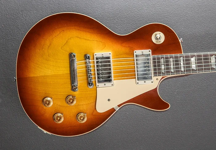 1958 Les Paul Standard Reissue – Iced Tea Burst