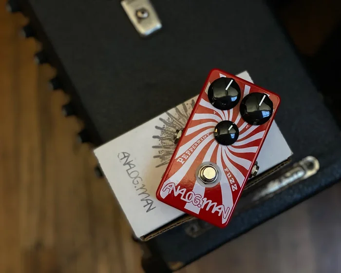 2008 Analog Man Peppermint Fuzz w/ OG Box & Paperwork
