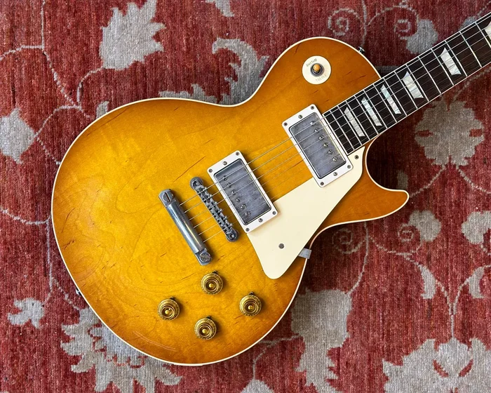 2022 Gibson Custom Shop ’58 VOS Reissue Les Paul Standard – R8 w/ OHSC & Candy