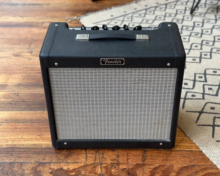’01 Fender Blues Junior w/ Celestion Greenback – Made in USA