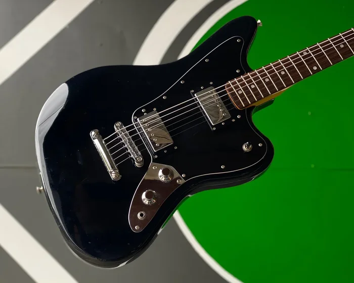 ’04 Fender Jaguar Baritone Special HH – Black – CIJ ??