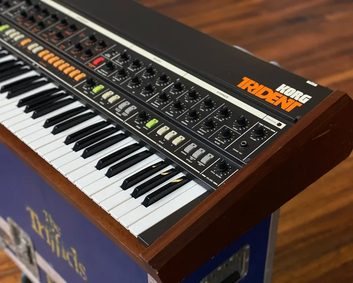 ’80 Korg Trident Polyphonic Synth – 240v