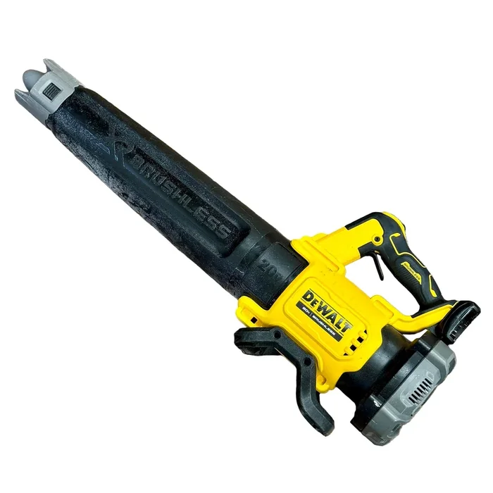 DeWalt 20V MAX XR Brushless Cordless Handheld Blower w/ Battery & Charger (DCBL722)