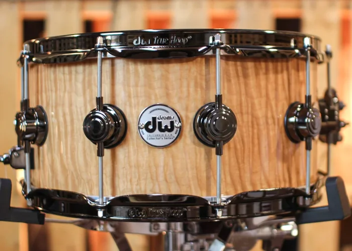 DW 6.5×14 Collector’s Cherry HVLT Super Curl Maple Snare Drum – SO#1315766