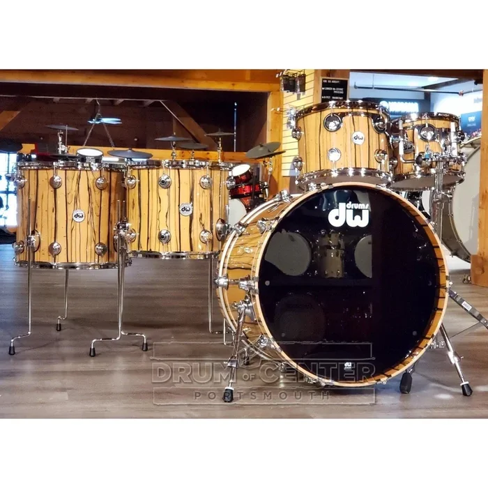 DW Collectors Series Exotic Pure Maple SSC 5pc Drum Set Ivory Ebony