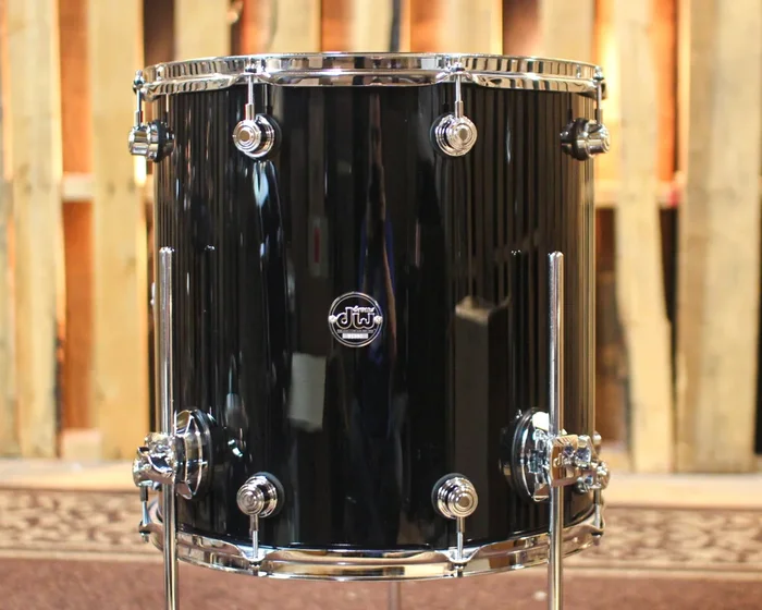 DW Performance Gloss Black Floor Tom – 16×16
