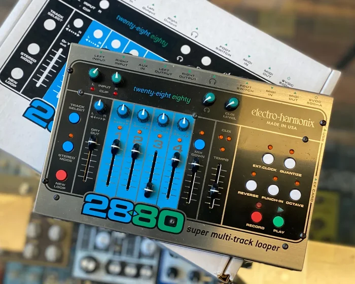 Electro Harmonix 2880 Super Multi-Track Looper + Foot Controller