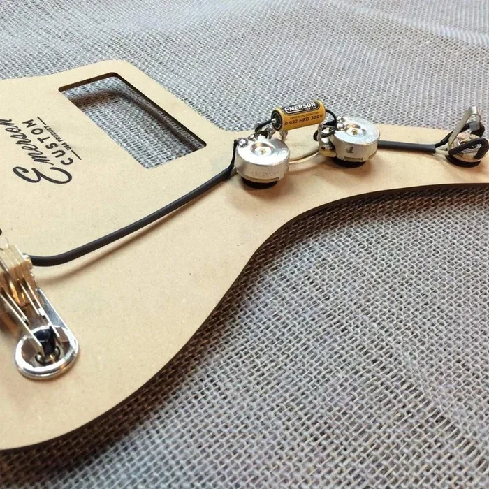 Emerson Custom Prewired Kit for Jazzmaster Standard (1MEG Ohm Pots & 0.047Uf Cap, No Rhythm Circuit)