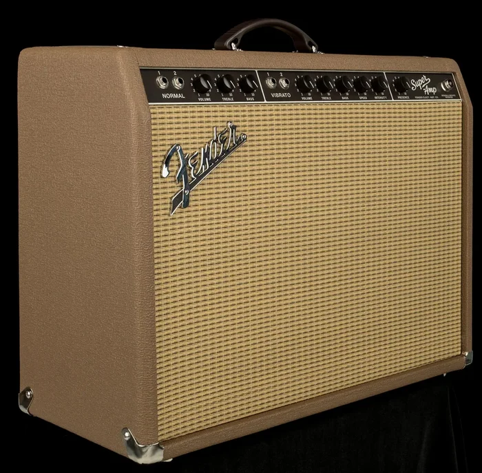 Fender ’62 Super Amp
