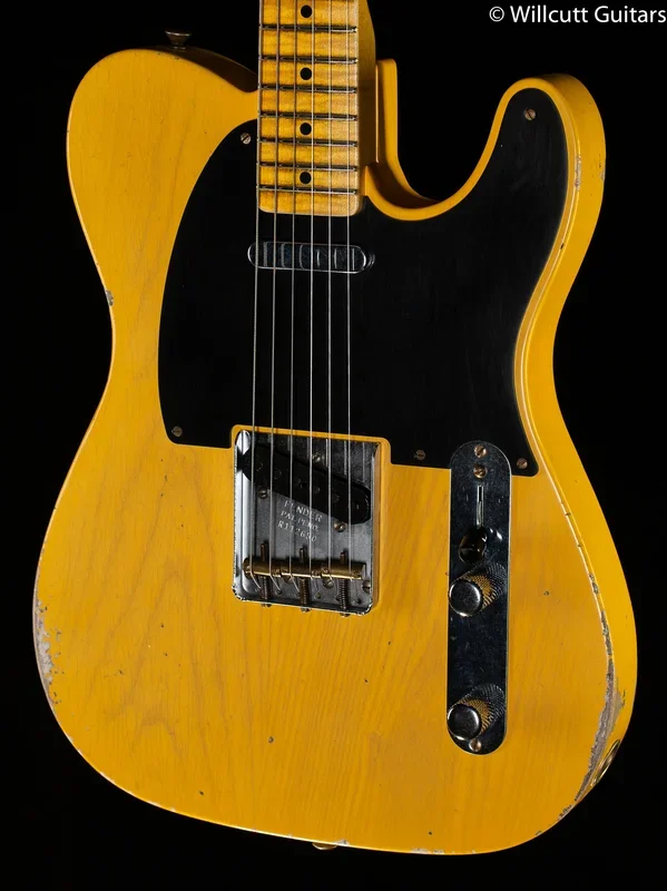 Fender Custom Shop Limited Edition ’51 Telecaster Relic Maple Fingerboard Aged Nocaster Blonde