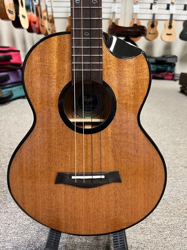 Flight Nomad Solid Mahogany Baritone Ukulele w/Case