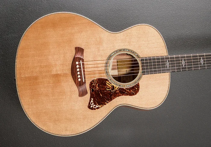 Gold Label 814E Koa