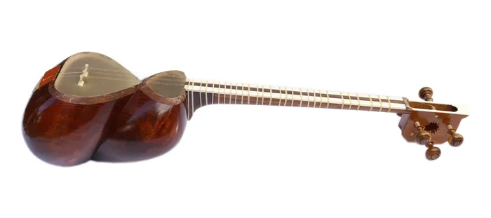 Goudron de haute qualité par Ranjbar RPT-303