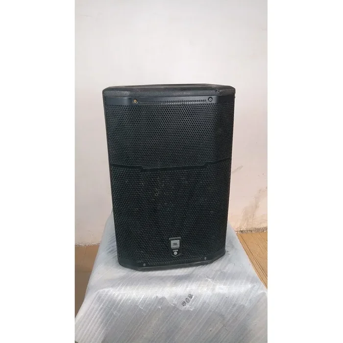 JBL PRX615M 15″ Two Way Self Powered Sound Reinforcement System – Open Box B Stock
