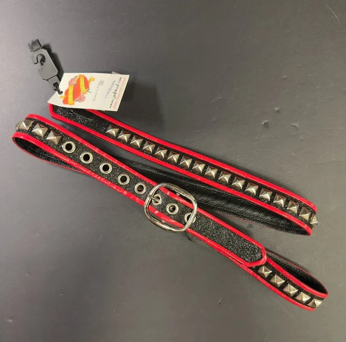 Jodi Head 1.5 Skinny Pyramid Strap