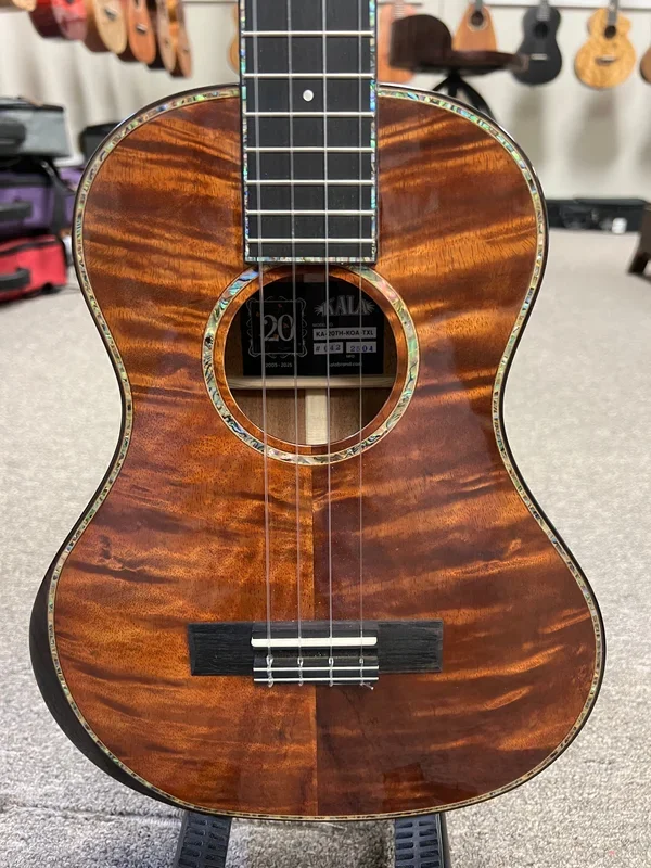 KALA KA-20th KOA-TXL Solid Koa/Mahogany Super Tenor Ukulele w/Case – 20th Anniversary Limited Edition