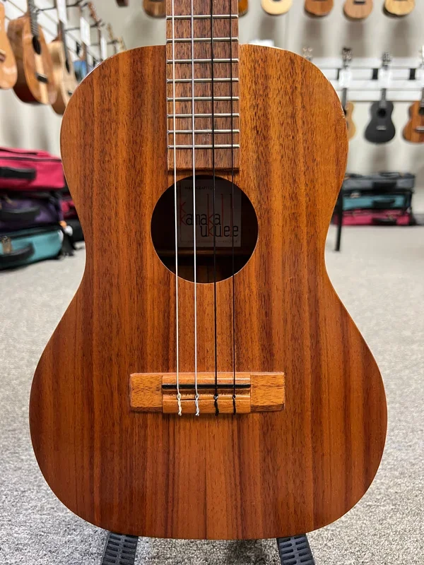 Kamaka Vintage Solid Koa Baritone Ukulele w/Case – Pre-Loved – 1970’s White Label – HF4