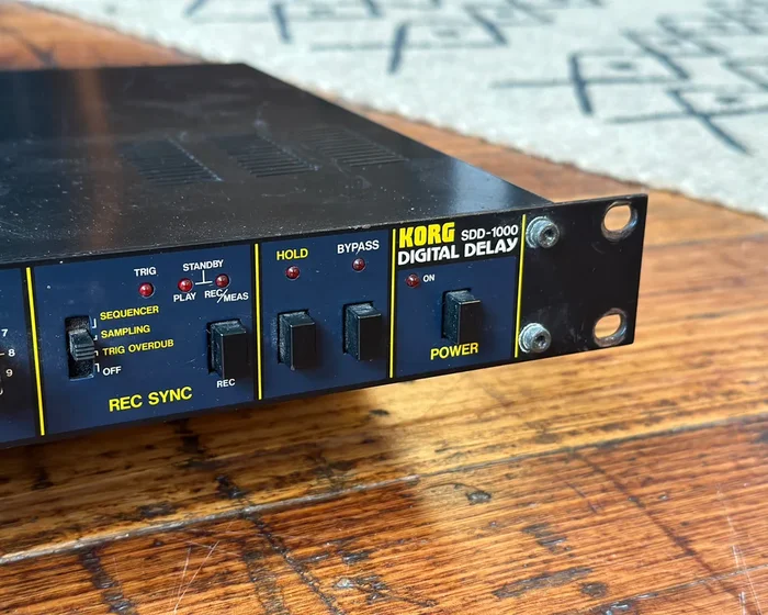 KORG SDD-1000 Digital Delay / Sampler