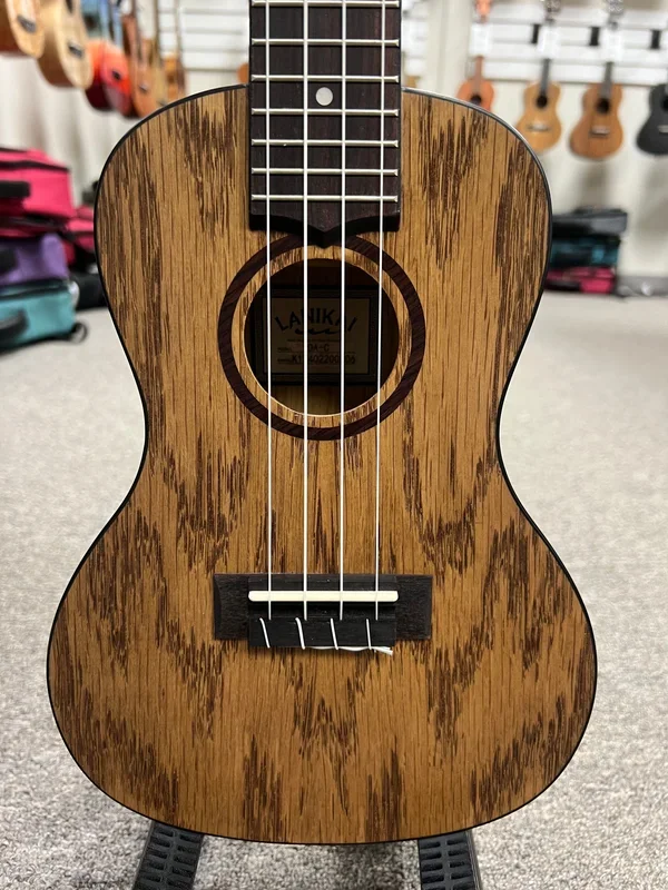 LANIKAI OA-C Figured Oak Concert Ukulele w/Case