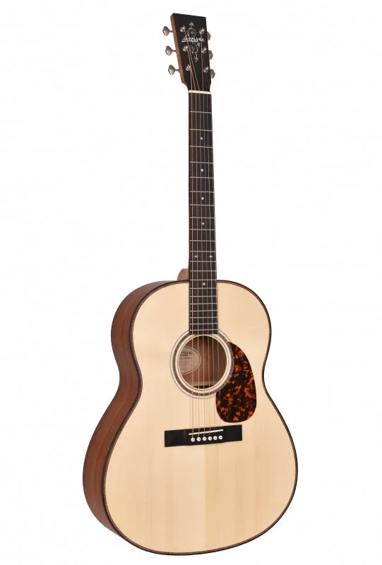 Larrivée L-24 Mahogany Short-Scale Guitar w/Anthem Pickup