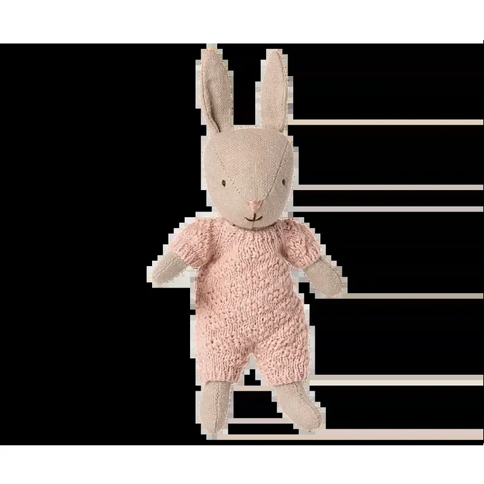 Maileg micro sand rabbit – rose knitted suit
