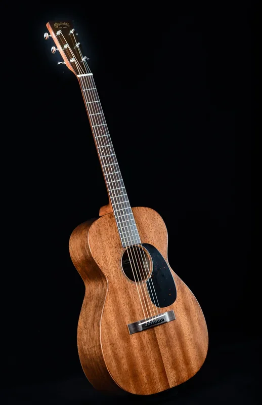 Martin 0-17 Jason Isbell