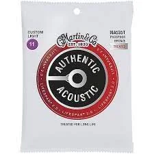 Martin MA535T Authentic Acoustic Lifespan 2.0 Treated 92/8 Phosphor Bronze Guitar Strings – .011-.052 Custom Light