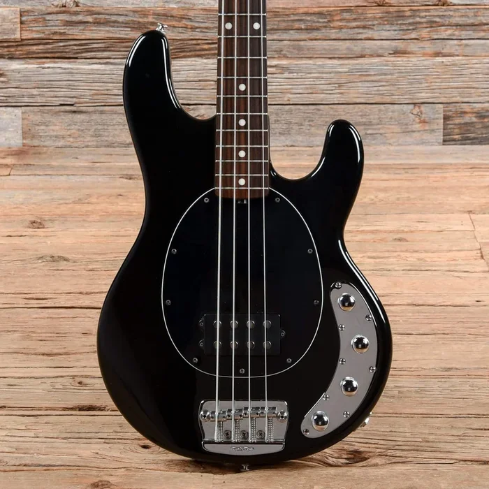 Music Man StingRay 4H Black 2004