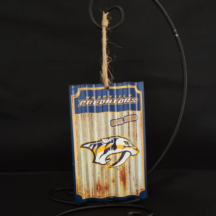 Nashville Predators Tin