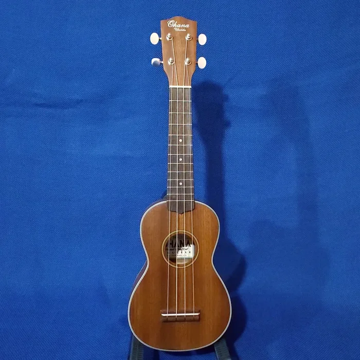 Ohana Soprano SK-20 Solid Mahogany Top / Laminate Back & Sides Ukulele i578