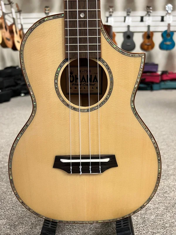 OHANA TK-75CG Tenor Ukulele -Solid Spruce/Solid Flame Maple Cutaway