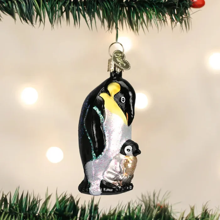 OWC Emperor Penguin With Chick