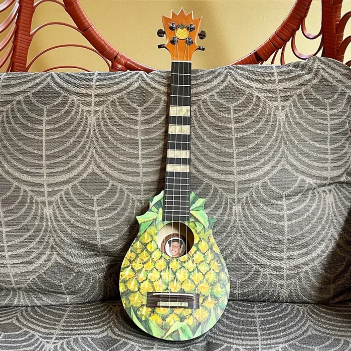 Pop’s Customs Pineapple Sunday Tenor Scale with Pineapple Art #2209013