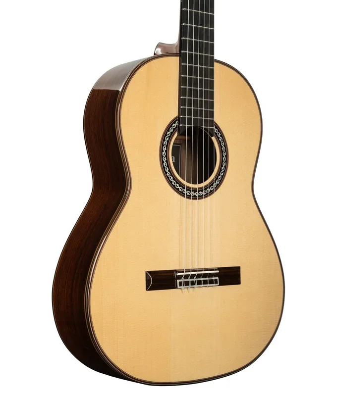 Pre-Owned Cordoba C10 SP Parlor Classical Guitar – Spruce/Rosewood | Used