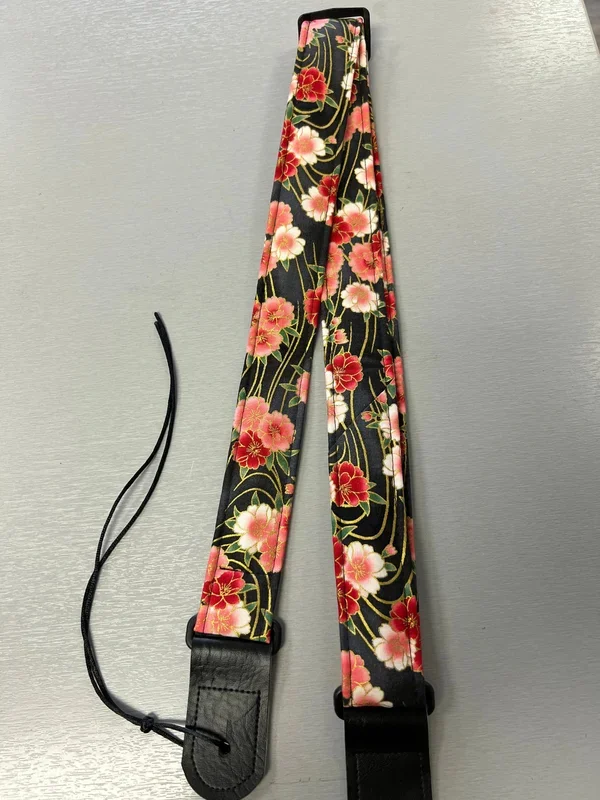 Quiltsand Woven Ukulele Strap – Asian Floral – Adjustable