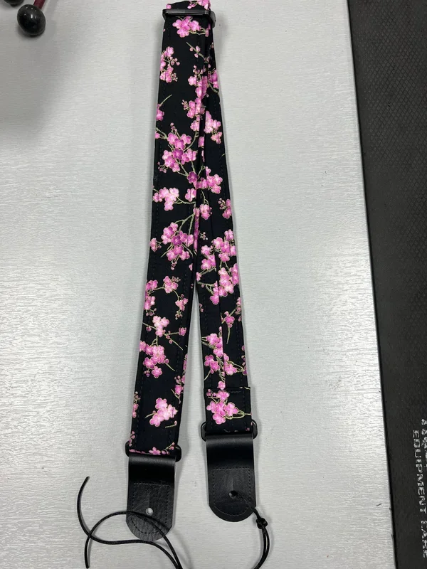 Quiltsand Woven Ukulele Strap – Cherry Blossom – Adjustable