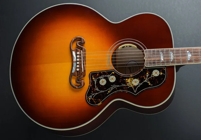 SJ-200 Standard – Autumnburst