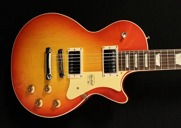 Standard H-150 – Vintage Cherry Sunburst