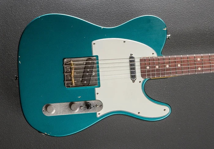 T63 – Ocean Turquoise Metallic