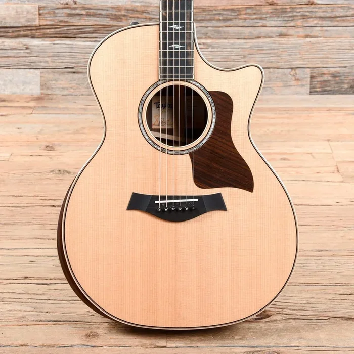 Taylor 814ce Deluxe Grand Auditorium Sitka/Indian Rosewood ES2 w/V-Class Bracing, Armrest & Gotoh Tuners