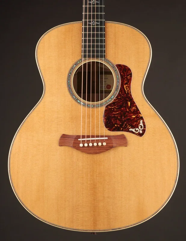 Taylor Gold Label 814E Natural Top Honduran Rosewood