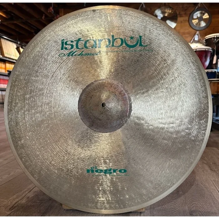 Used Istanbul Mehmet Horacio ‘El Negro’ Hernandez Light Ride Cymbal 22″ 2444 grams