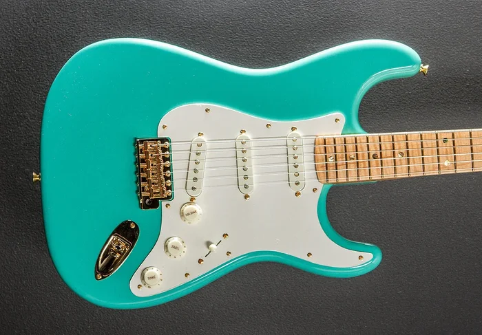 Used Limited Edition 70th Anniversary NOS Strat ’24