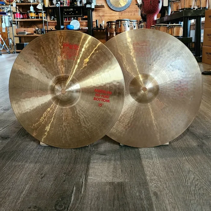 Used Paiste 2002 Heavy Hi Hat Cymbals 15″
