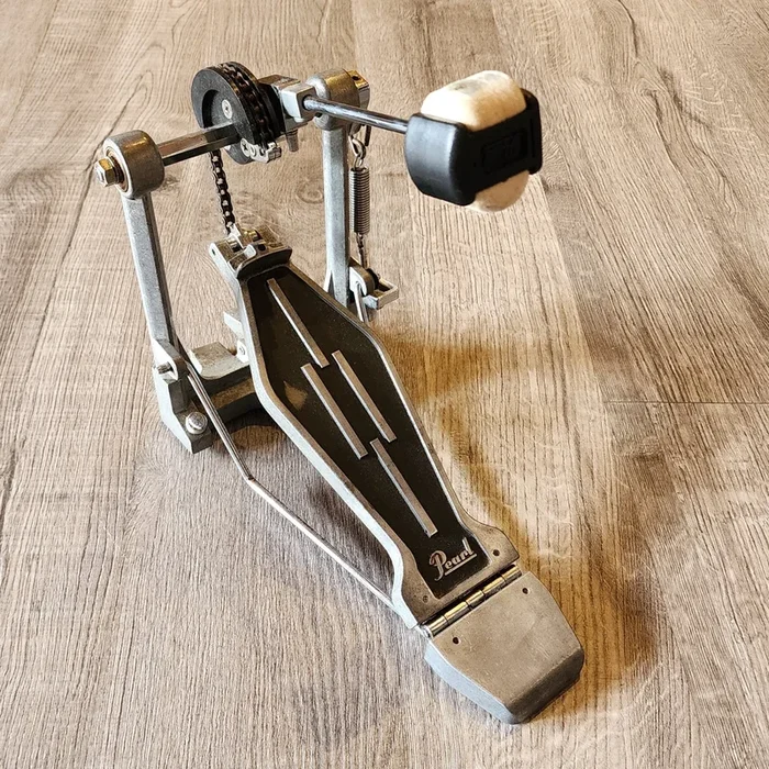 Used Pearl Single Chain Bass Drum Pedal