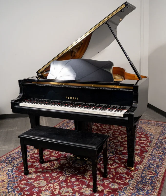 Yamaha 6’1″ C3 Grand Piano | Polished Ebony | SN: 5327967 | Used